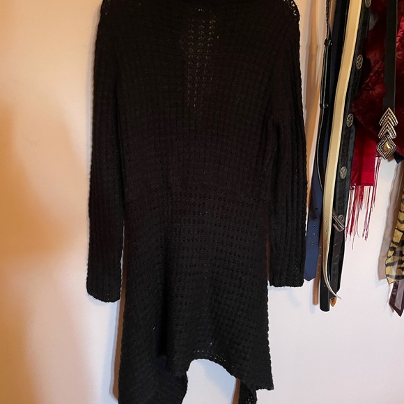 Black Sweater - Picture 4 of 5